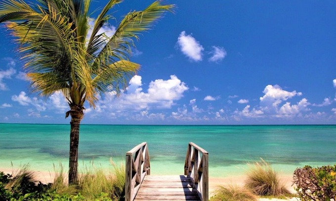 Long Island Villa | *Please Enquire - Specials available certain dates - 3 bedroom beachfront villa at Jumby Bay
