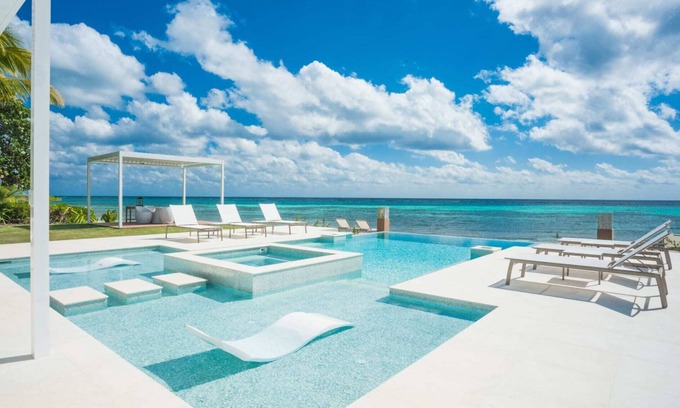 Bodden Town Villa | Please Inquire Before Booking – Luxury Villa