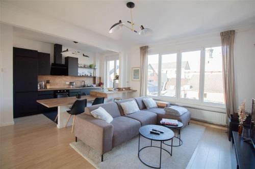 Waterloo Apartment | Plein centre de Waterloo! 2
