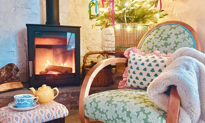 Scawton Cottage | Pocket Cottage Historic Tiny Home Near Village Pubs