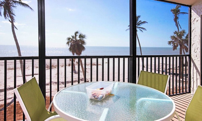 Sanibel House | Pointe Santo E26: Your Rejuvenated Gulf-Front Escape on Sanibel