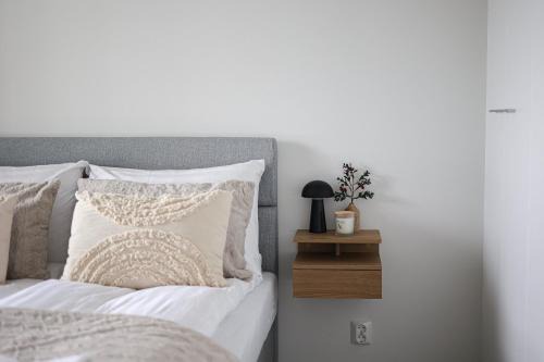 Rovaniemi Apartment | Polar City Suites l By BookLapland