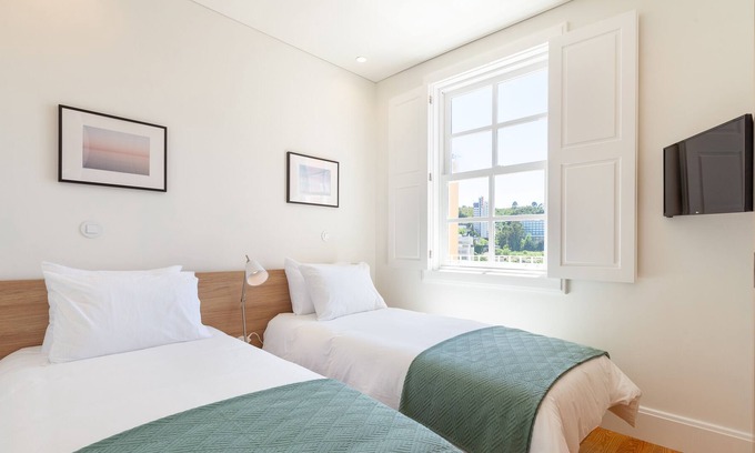 Guimaraes House | Polery Apartmemts Center 3E