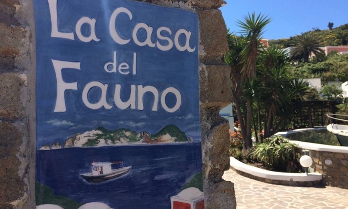 Le Forna House | PONZACASA DEL FAUNO- THE THREE-ROOM APARTMENT AT CALA FONTE WITH PRIVATE PARKING PLACE