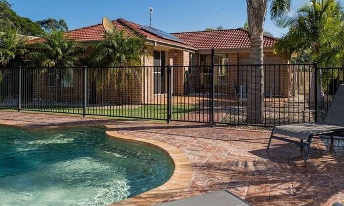 Vincentia House | Pool in Paradise by Experience Jervis Bay