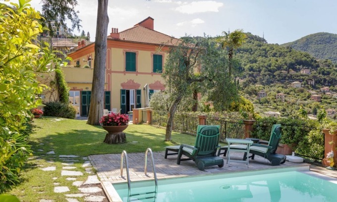 Camogli Apartment | Pool, Sea View, Wif i& Parking (CITRA 010007-LT-0267)