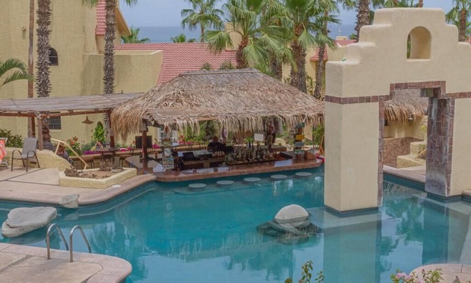 Cabo Bello Condo | Poolside Cabo Condo, Steps from Beach! Misiones 4104