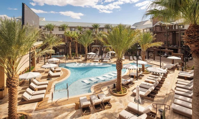 Enterprise Hotel | Poolside Getaway: 2 Spacious Room with Two Queen Beds and Pool View