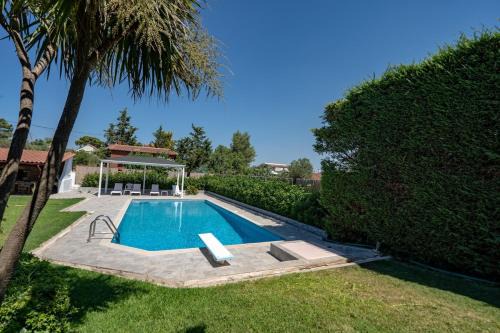 Tanagra Villa | Poolside Paradise Dilesi by ΜΡS