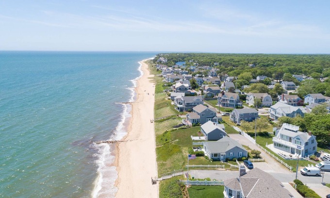 Popponesset Cottage | Popponesset-Beach Cottage, 2 bedrooms, 1.5 baths, Sleeps 4, outdoor shower
