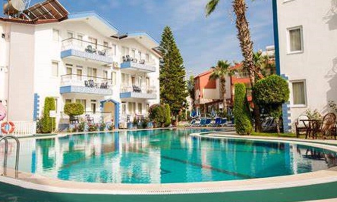 Side Apartment | Popular 2 bed apart home in central Side with many on site amenities/ facilities