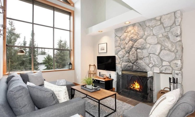Upper Village House | Popular, Scenic Views, Private Hot Tub, Parking