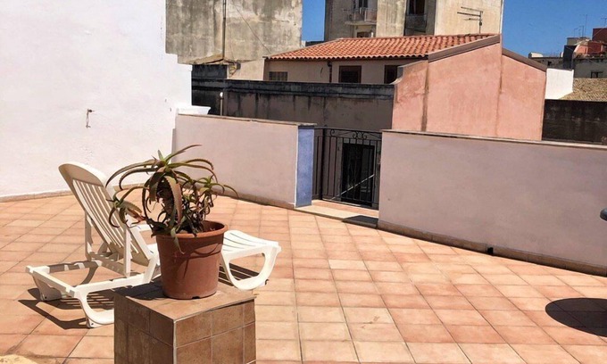 Santa Lucia House | Populus