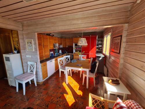Vex Ski Chalet | Porkka COSY & QUIET chalet 8 pers