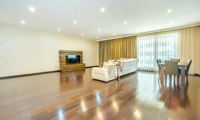Baku Hotel | Port Baku Residance 710 A