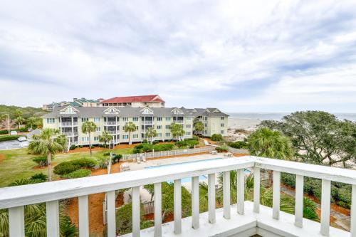 Isle of Palms Villa | Port O'Call C-303