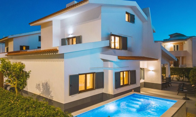 Portimao Villa | Portimão: villa with heatable pool & BBQ