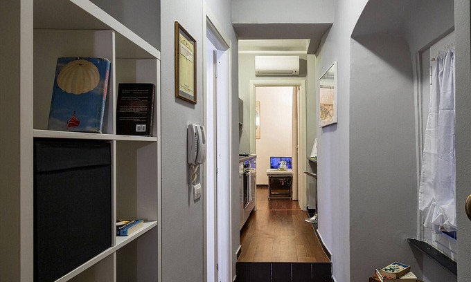 Genoa Historical Centre Apartment | Porto Antico Studio Apartment by Wonderful Italy