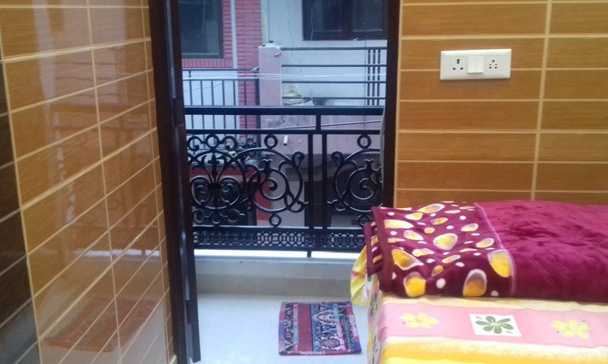 Lajpat Nagar Apartment | Posh S.delhi Foreigners Area, V.safe, Lajpat Ngr-2