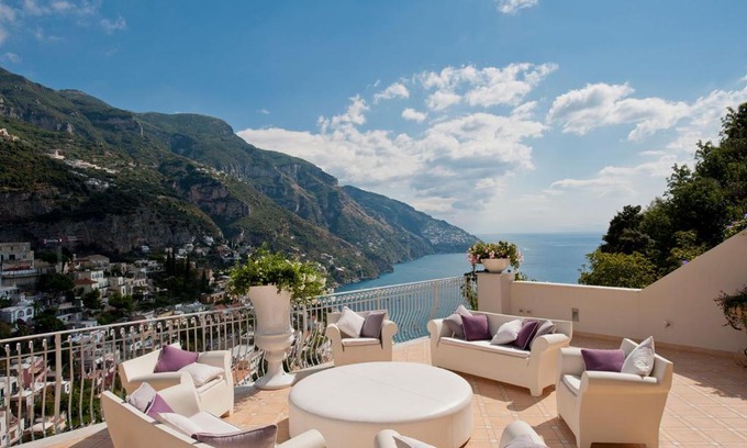 Chiesa Nuova Villa | Positano Villa Sleeps 12 Pool Air Con WiFi