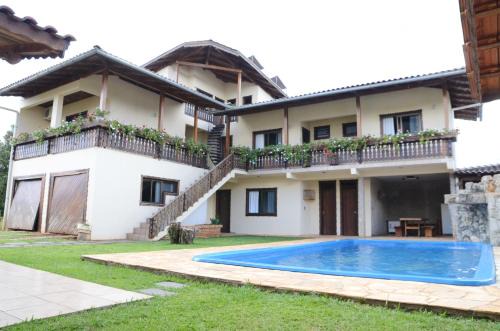 Treze Tilias Hotel | Pousada Adler
