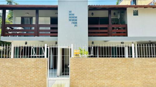 Ponta das Canas Apartment | POUSADA AZALÉIAS