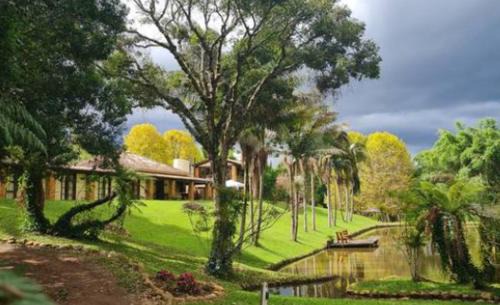 Aiuruoca Hotel | POUSADA PARAISO DOS TUCANOS