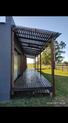 San Miguel del Monte House | Poyecto Laguna