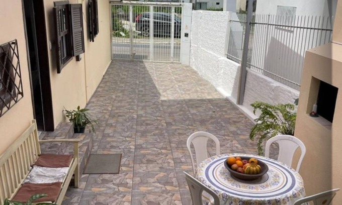 Centro House | Practical Net Kit for 2 people