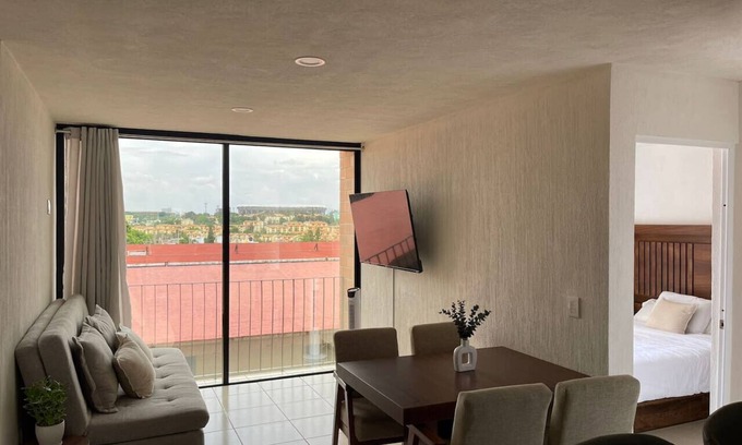 Guadalajara Municipality Apartment | Practical and Well Located Apartment, Close to the Stadium