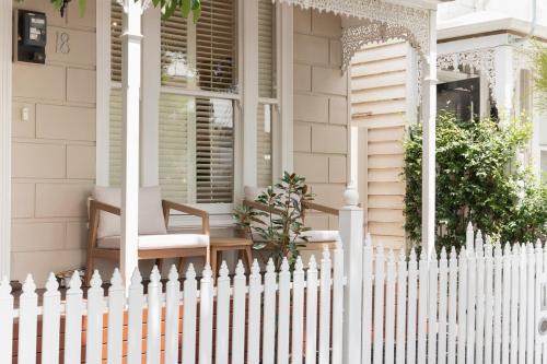 Prahran House | Prahran Timeless & Modern Haven, with parking