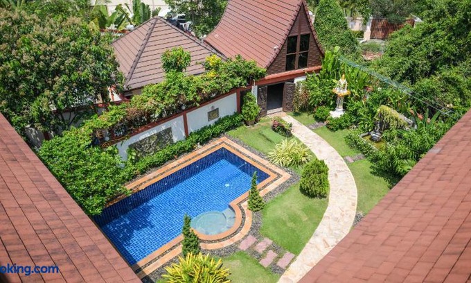 Jomtien Apartment | Pratumnak Soi 5