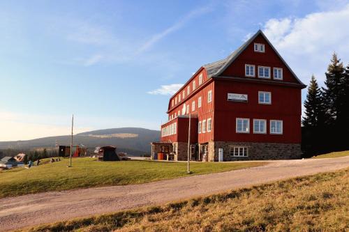 Cerny Dul Hotel | Prazska Bouda