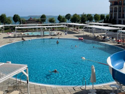 Yurta Apartment | Premier Fort Beach-Luxury Studio-First Line Resort