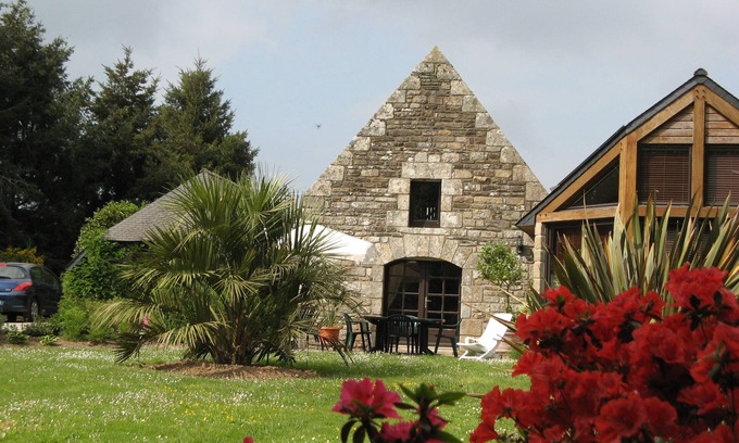 Saint-Barthelemy Cottage | PRES PONTIVY Cottage In A Country Setting And Relaxing wi-fi