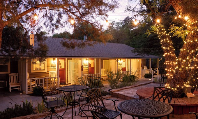 Prescott Hotel | Prescott Pines Inn