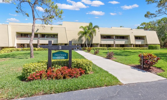Palm Harbor Condo | PRESTWICK 3129 AT THE INNISBROOK RESORT