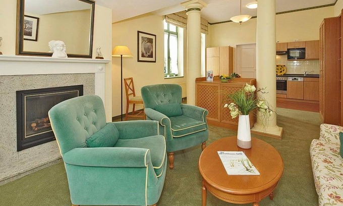 Seebad Heringsdorf Apartment | Pretty attic apartment with sunny balcony in Kaiserbad Heringsdorf - Villa