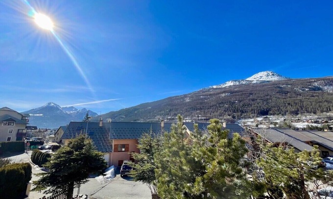 Forville House | Pretty F4 house with loggia in Briançon