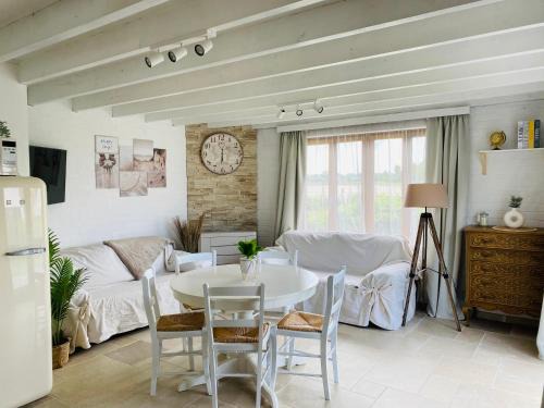 Westende Resort | Pretty little house full of charm, located in a green and peaceful setting, very close to sea