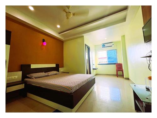 New Digha Hotel | Pride Pitu পিটু Near The Amrabati Park AC OR NON AC Both Facility