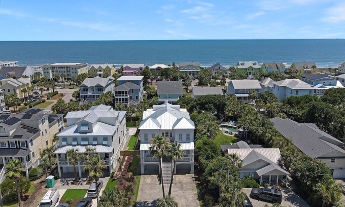 Isle of Palms House | Prime location! Downtown IOP. Private pool. Elevator. 1 block to town/beach.
