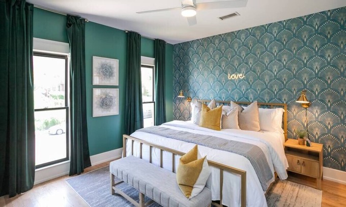 East End House | Prime Walkable Location 5 Kings and 1 Queen