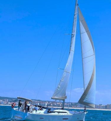 Figueira da Foz Boat Rental | PRIMO by Mondego Yachts