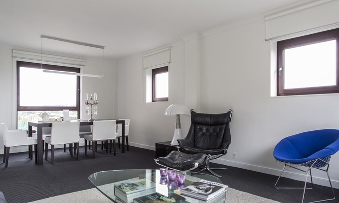 Primrose Hill Apartment | Primrose Hill Road II by onefinestay