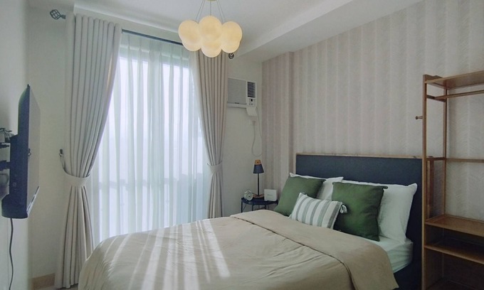 Poblacion District Condo | Pristine Studio Condo at Camella Northpoint Davao Near Abreeza Mall with Balcony