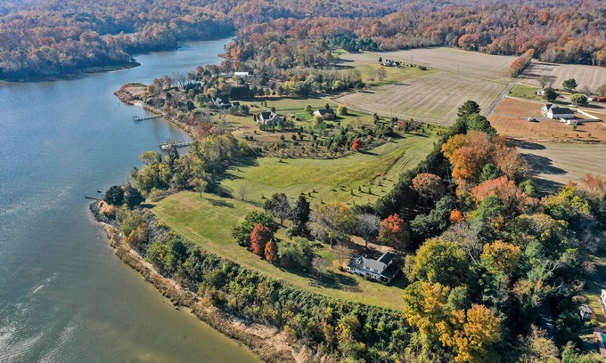 Montross Cottage | Privacy and space with world class views