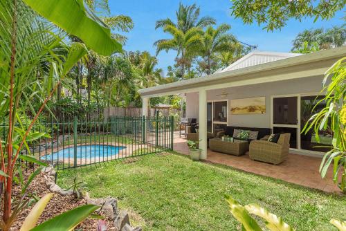 Port Douglas Apartment | Privacy on Ti Tree
