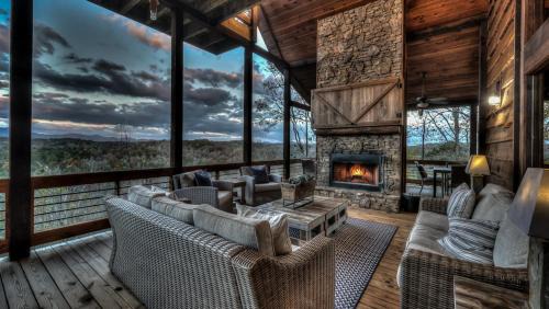 Blue Ridge House | Privacy Peak