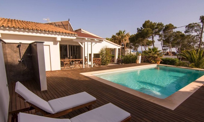 Cala Pi House | PRIVACY with sea view, salt water pool 50 sqm, WiFi, air conditioning, grill